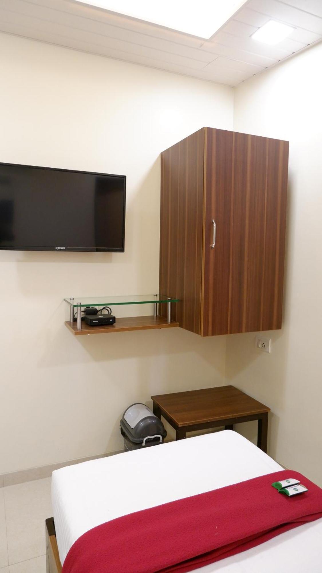 Hotel Briteway Mumbai  Buitenkant foto