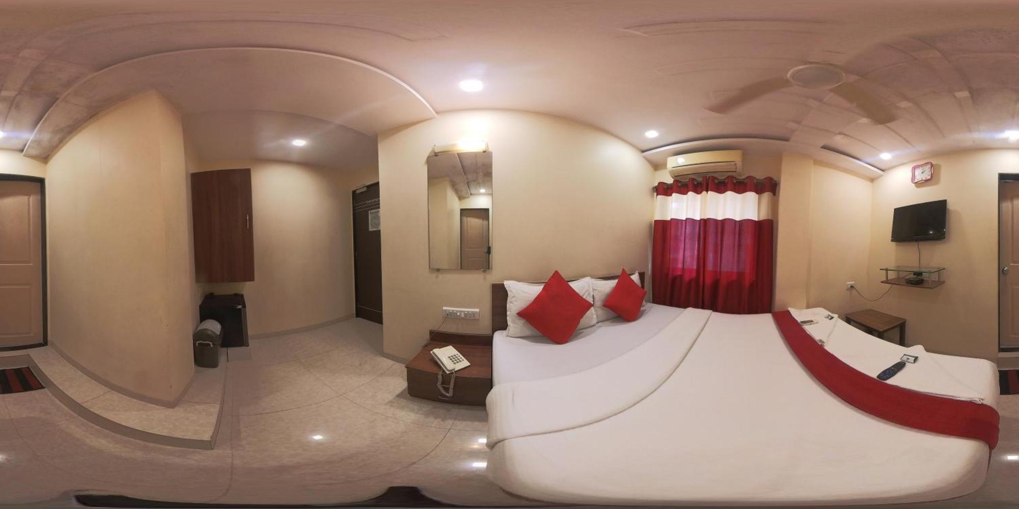 Hotel Briteway Mumbai  Buitenkant foto