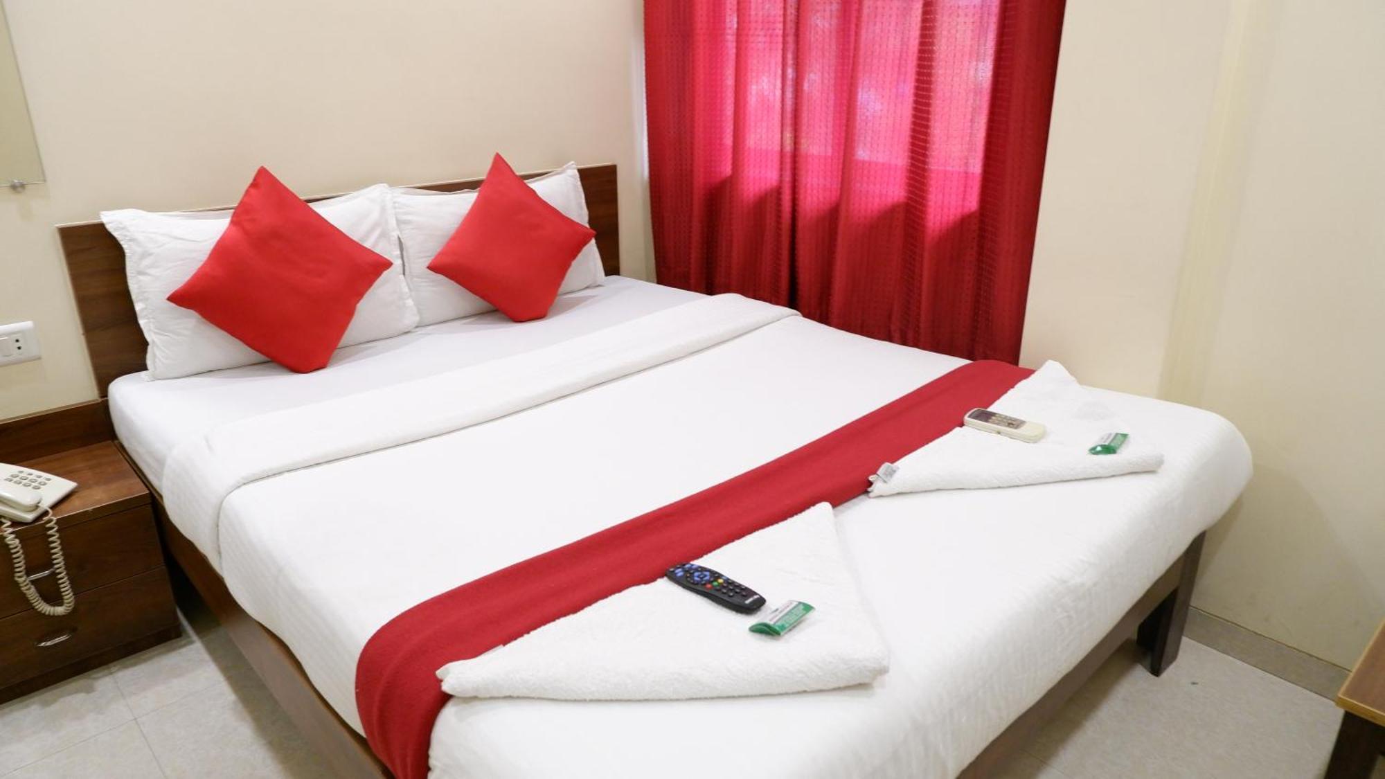 Hotel Briteway Mumbai  Buitenkant foto