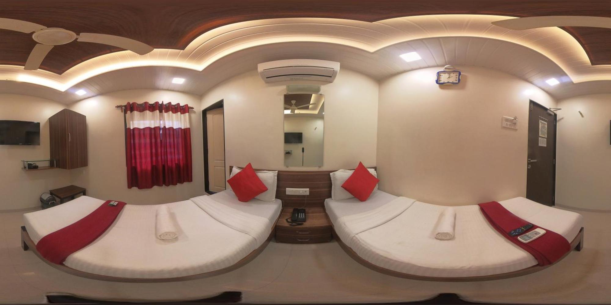 Hotel Briteway Mumbai  Buitenkant foto